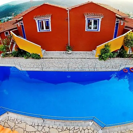Vliho Bay Boutique Yénion