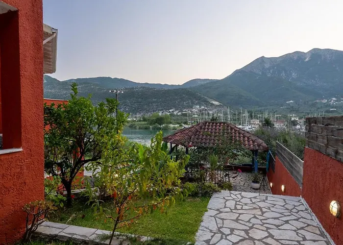 Vliho Bay Boutique Hotel
