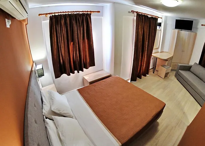 Hotel Vliho Bay Boutique Yénion