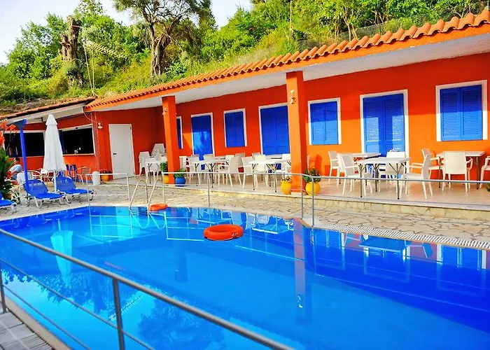 Vliho Bay Boutique Yénion