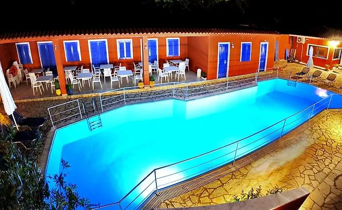 Vliho Bay Boutique Yénion