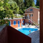 Vliho Bay Boutique 3*