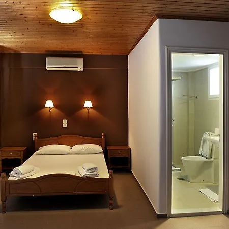 Vliho Bay Boutique Hotell Yénion