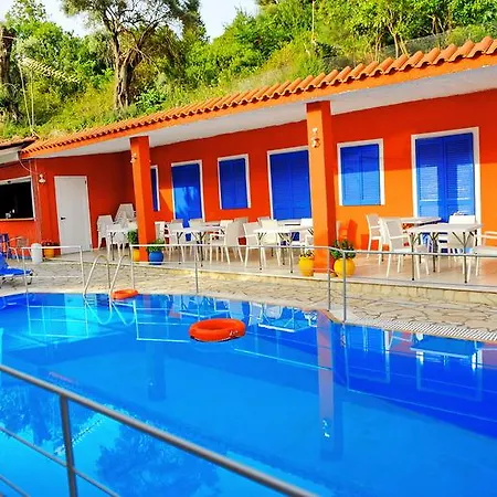 Vliho Bay Boutique Yénion